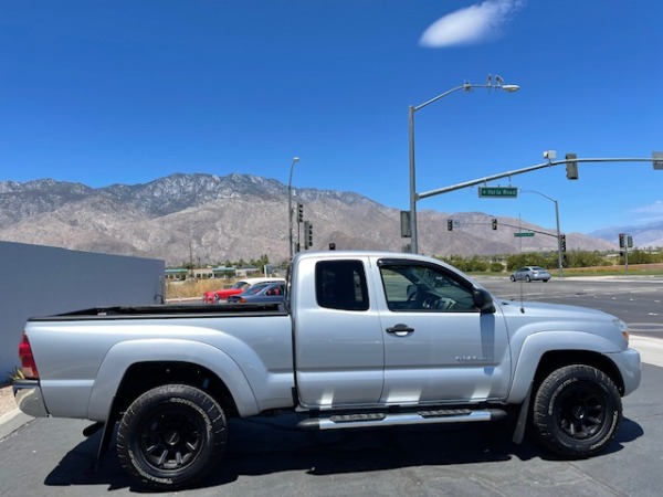 Used-2006-Toyota-Tacoma-PreRunner-V6