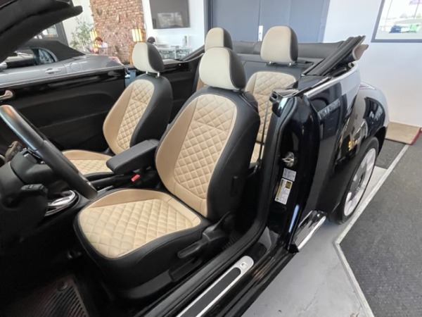 Used-2019-Volkswagen-Beetle-Convertible-20T-Final-Edition-SEL