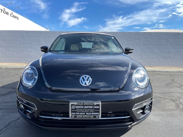 Used-2019-Volkswagen-Beetle-Convertible-20T-Final-Edition-SEL