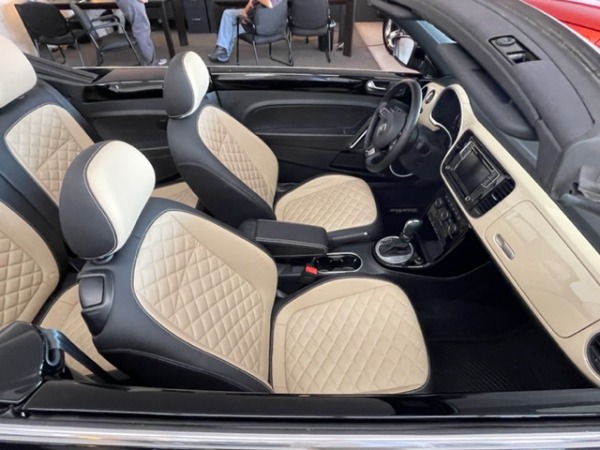 Used-2019-Volkswagen-Beetle-Convertible-20T-Final-Edition-SEL