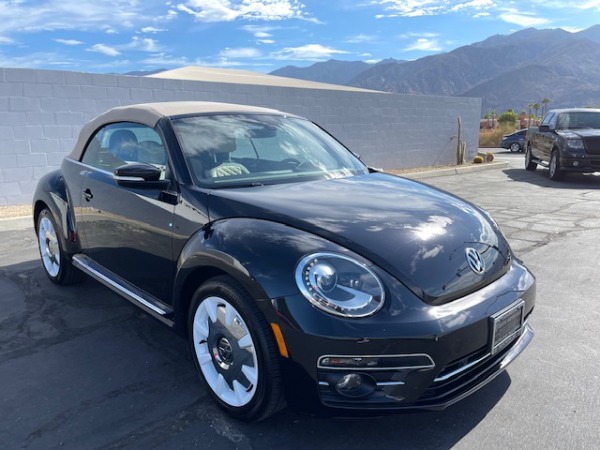 Used-2019-Volkswagen-Beetle-Convertible-20T-Final-Edition-SEL