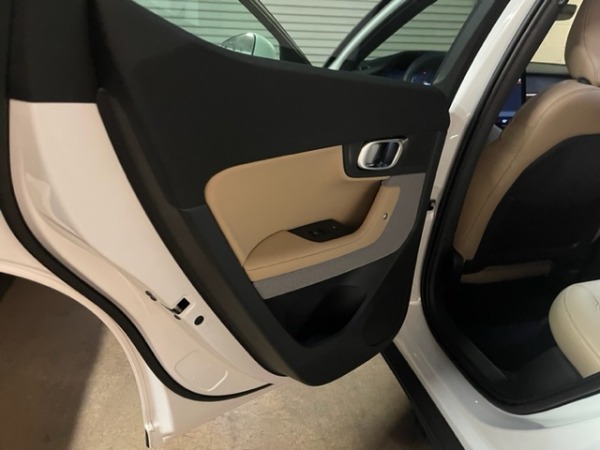 Used-2022-Polestar-2-Long-Range-Dual-Motor
