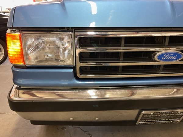 Used-1989-Ford-F-150-XLT-Lariat