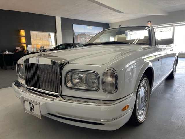 Used-2000-Rolls-Royce-Corniche