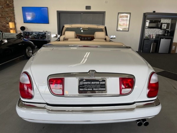 Used-2000-Rolls-Royce-Corniche