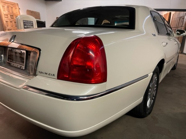 Used 2006 Lincoln Town Car Signature Limited | Palm Springs, CA
