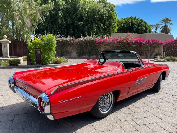 Used-1963-Ford-Thunderbird