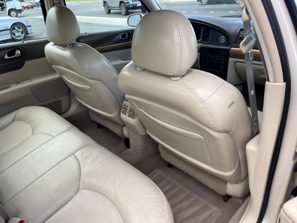 Used-2001-Lincoln-Continental