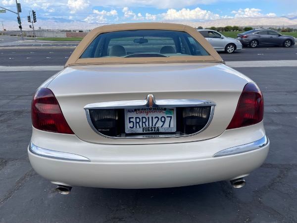 Used-2001-Lincoln-Continental