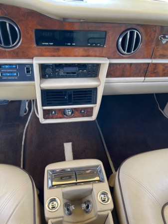 Used-1984-Rolls-Royce-Silver-Spur