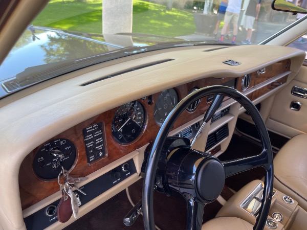 Used-1984-Rolls-Royce-Silver-Spur