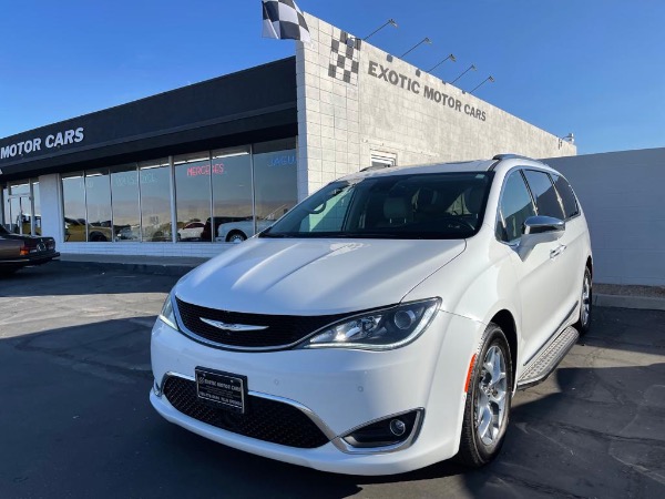 Used-2017-Chrysler-Pacifica-Limited