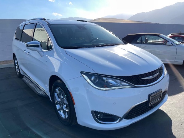 Used-2017-Chrysler-Pacifica-Limited