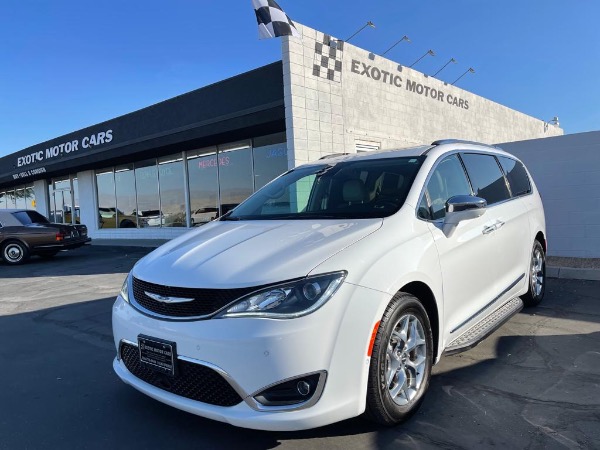 Used-2017-Chrysler-Pacifica-Limited