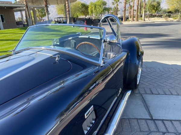 Used-2005-Shelby-Cobra-Factory-Five-Replica