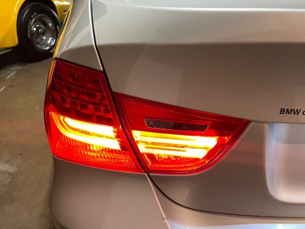 Used-2009-BMW-3-Series-328i