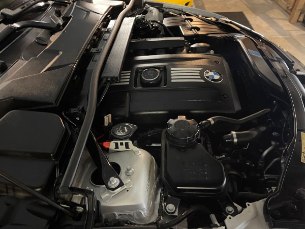 Used-2009-BMW-3-Series-328i
