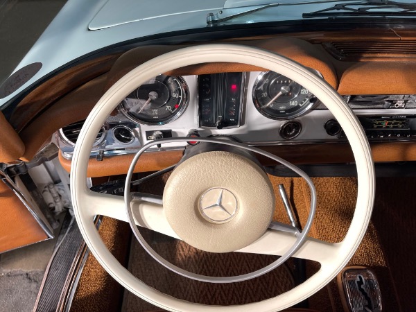 Used-1969-Mercedes-Benz-280-SL