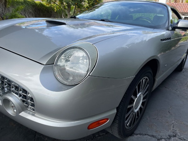 Used-2004-Ford-Thunderbird-Deluxe