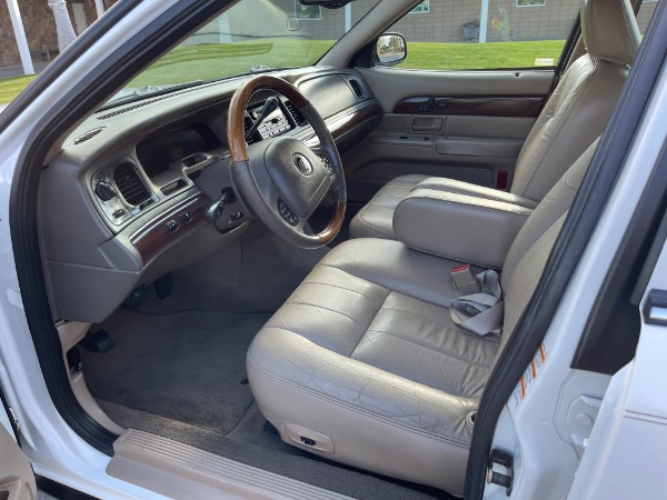 Used-2004-Mercury-Grand-Marquis-LS-Premium