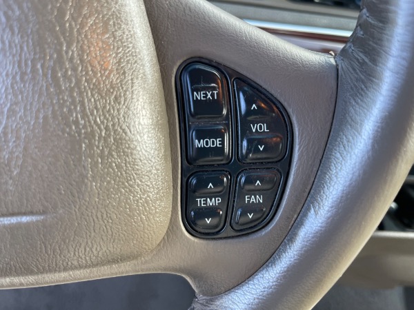 Used-2004-Mercury-Grand-Marquis-LS-Premium
