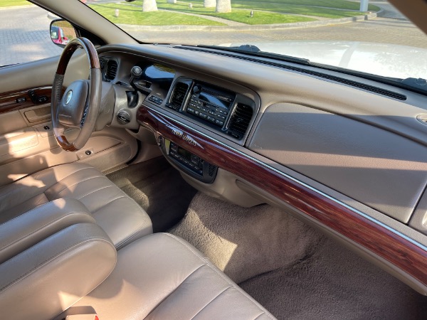 Used-2004-Mercury-Grand-Marquis-LS-Premium