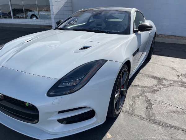 Used-2019-Jaguar-F-TYPE-R