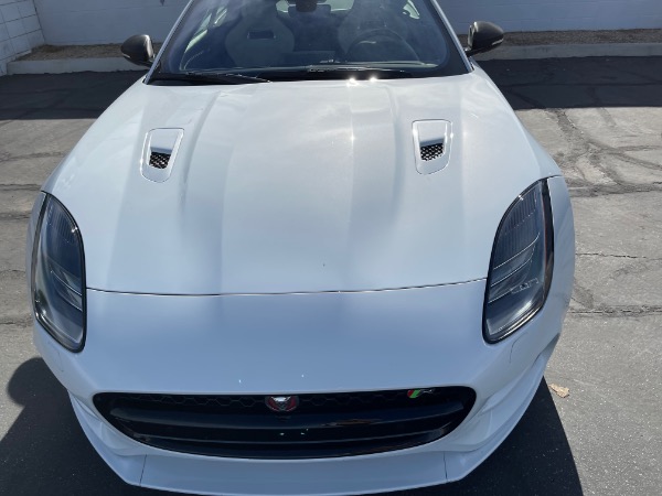 Used-2019-Jaguar-F-TYPE-R