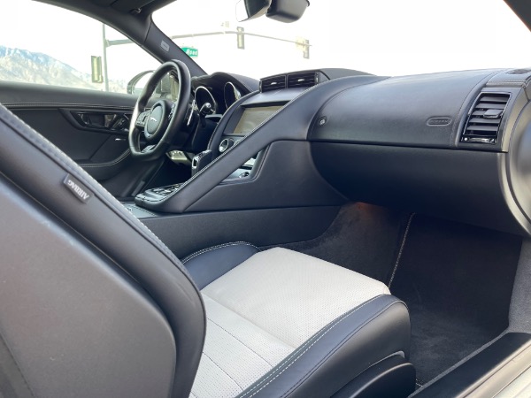 Used-2019-Jaguar-F-TYPE-R