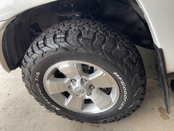 Used-2014-Toyota-Tacoma-PreRunner-V6