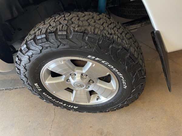 Used-2014-Toyota-Tacoma-PreRunner-V6