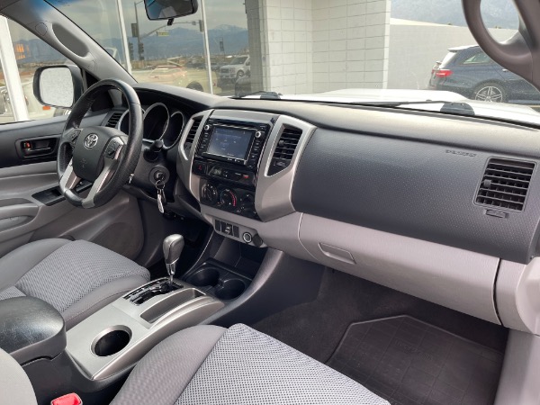 Used-2014-Toyota-Tacoma-PreRunner-V6