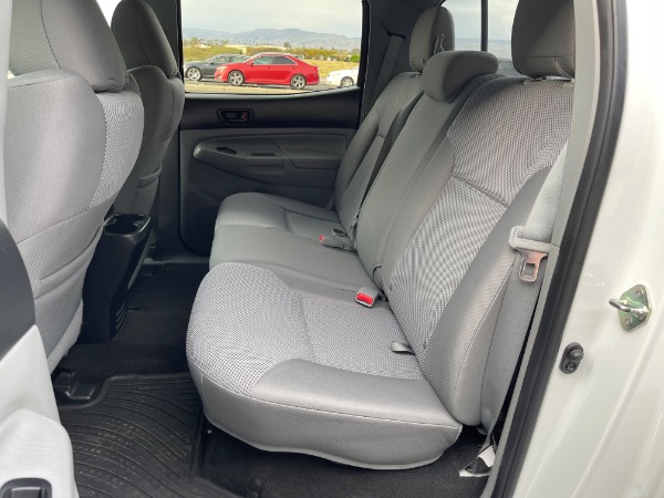 Used-2014-Toyota-Tacoma-PreRunner-V6