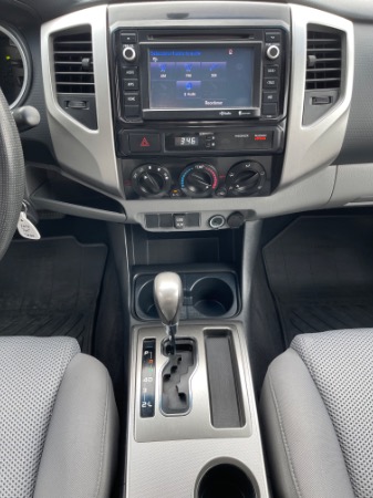 Used-2014-Toyota-Tacoma-PreRunner-V6