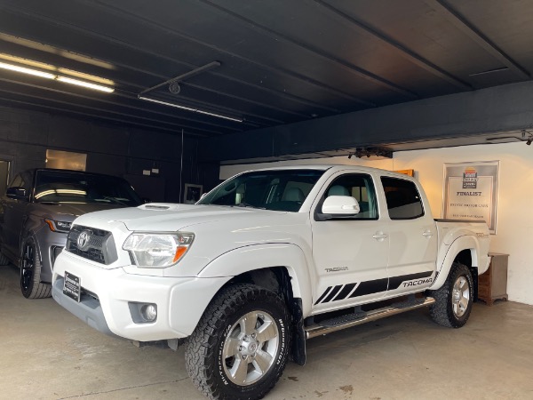 Used-2014-Toyota-Tacoma-PreRunner-V6