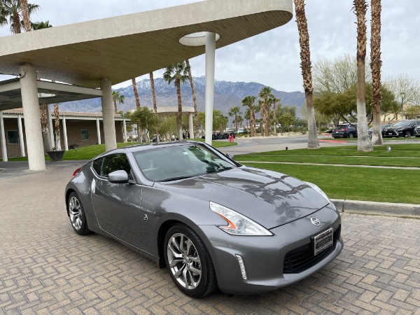 Used-2014-Nissan-370Z-Touring