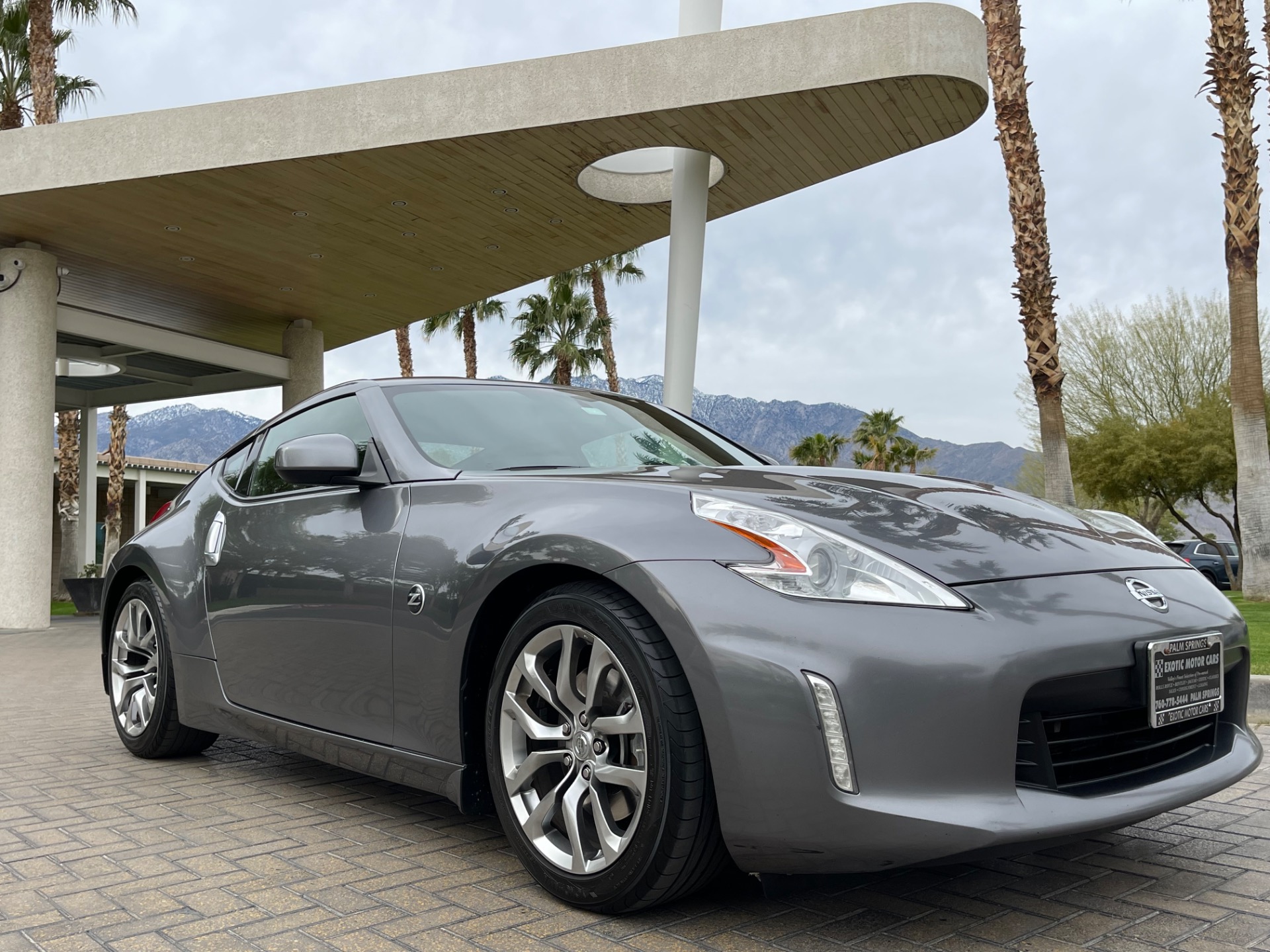 Used-2014-Nissan-370Z-Touring