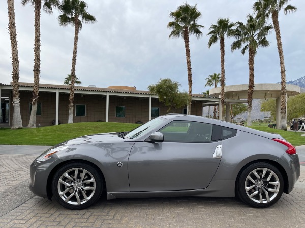 Used-2014-Nissan-370Z-Touring