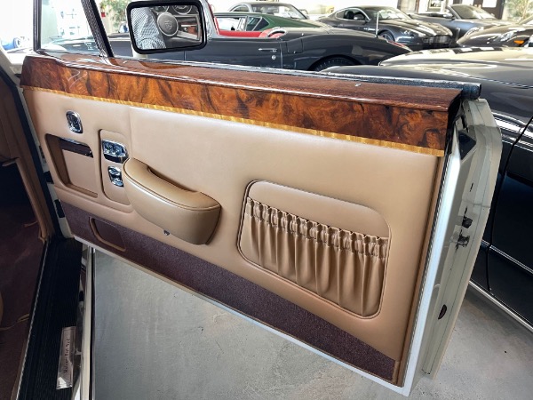 Used-1986-Rolls-Royce-Corniche-II
