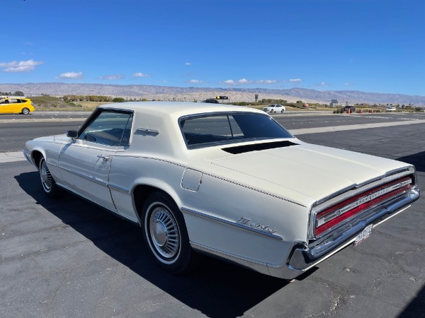 Used-1967-Ford-Thunderbird-Sedan