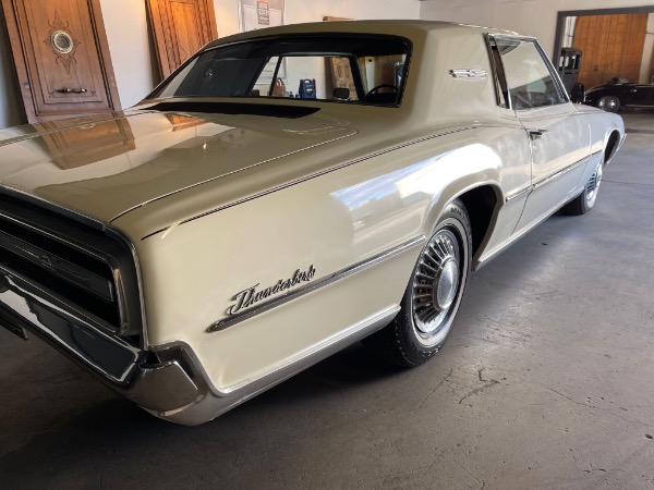 Used-1967-Ford-Thunderbird-Sedan