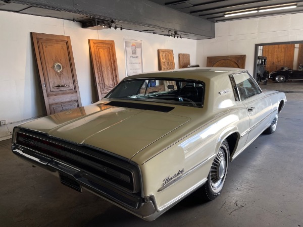 Used-1967-Ford-Thunderbird-Sedan