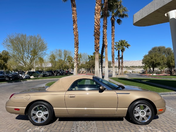 Used-2005-Ford-Thunderbird-50th-Anniversary-Edition