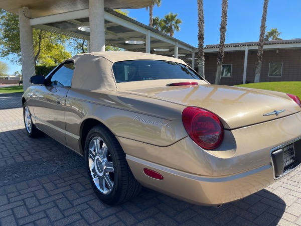 Used-2005-Ford-Thunderbird-50th-Anniversary-Edition