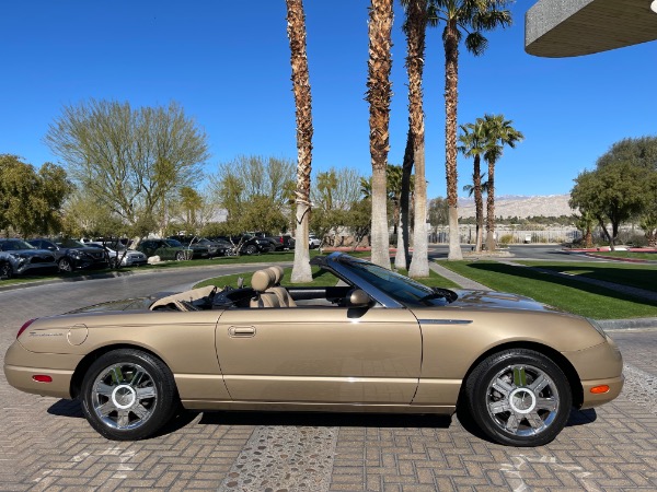 Used-2005-Ford-Thunderbird-50th-Anniversary-Edition