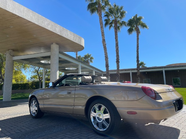 Used-2005-Ford-Thunderbird-50th-Anniversary-Edition