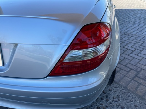 Used-2005-Mercedes-Benz-SLK-SLK-350