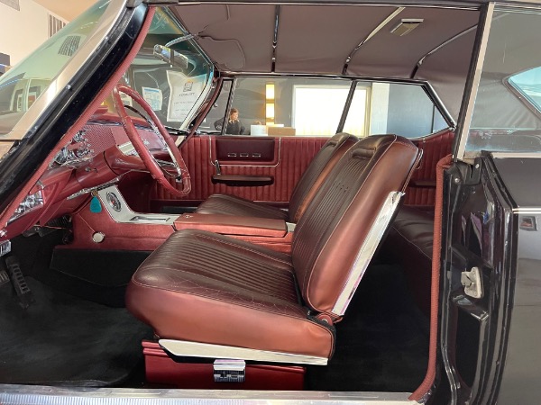 Used-1963-Chrysler-300-J