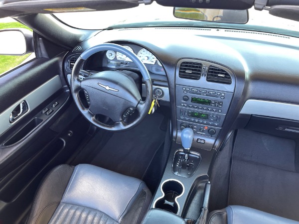 Used-2005-Ford-Thunderbird-Deluxe