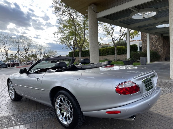 Used-2001-Jaguar-XKR